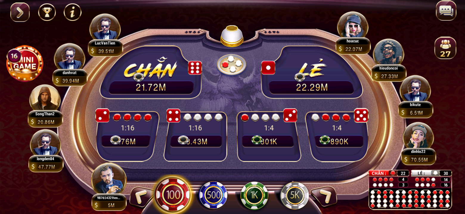 A view of a classic fruit slot machine inside the FB777 app.